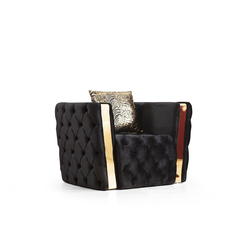Naomi Chair with a Pillow