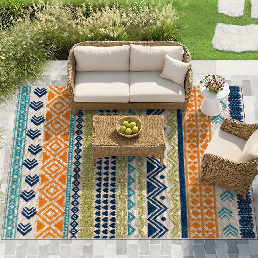 Ronda Contemporary Bohemian Indoor/Outdoor Area Rug