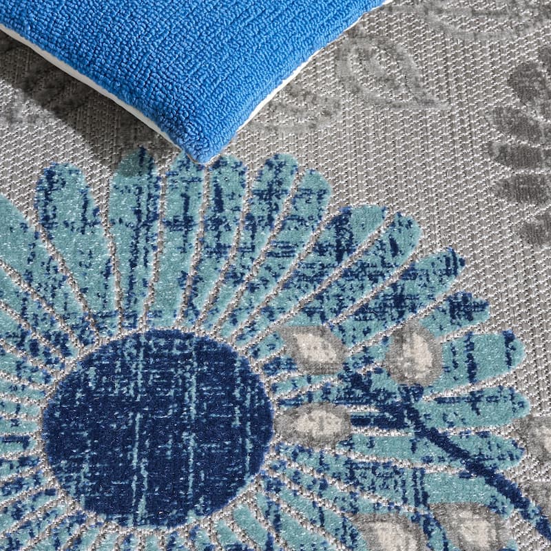 SAFAVIEH Cabana Hillechien Indoor/ Outdoor Waterproof Patio Floral Rug