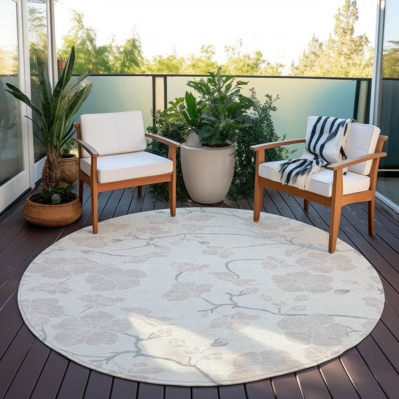 Machine Washable Indoor/ Outdoor Calm Floral Chantille Rug