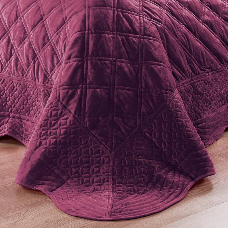 Serenta Supersoft Microplush Quilted 4 Pieces Bedspread Coverlet Set