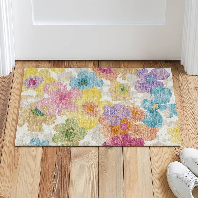 Machine Washable Indoor/ Outdoor Floral Bonnet Chantille Rug