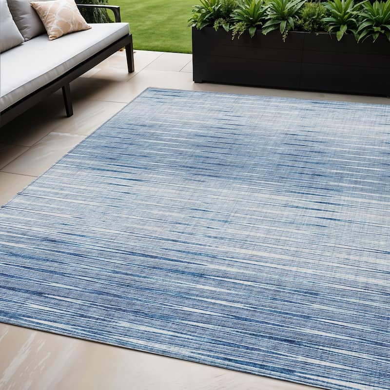 HomeRoots Abstract Transitional Rectangle Outdoor Rug - 5' X 8'