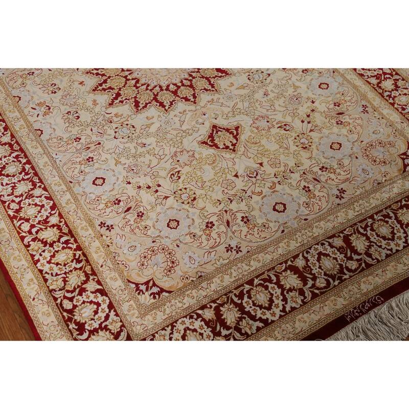 Handmade 100% Silk Qum Persian Accent Rug Traditional Beige Carpet - 4'4"x 6'3"