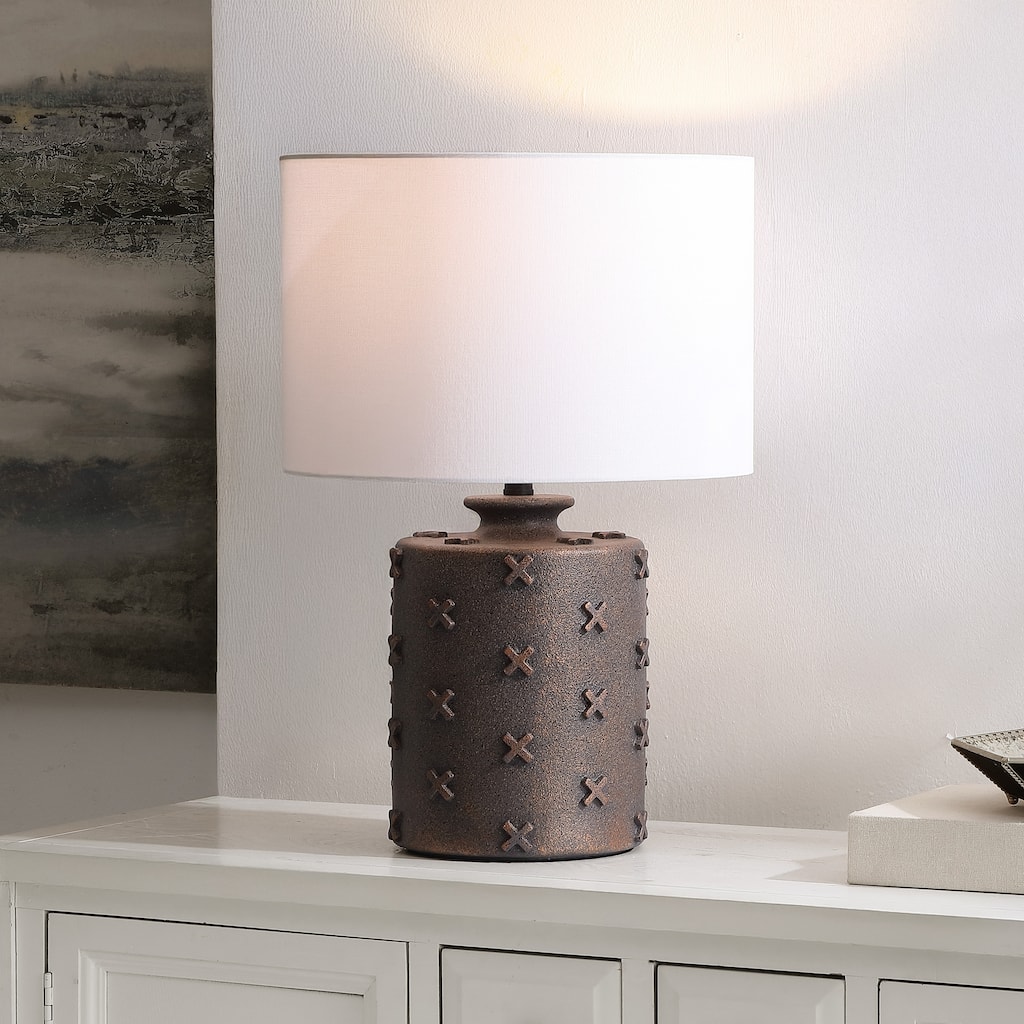 SAFAVIEH Couture Ranae, 21-inch, Resin Table Lamp - 14"W x 14"D x 21"H