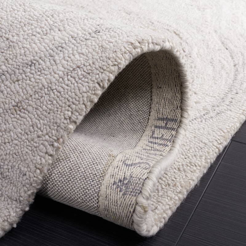 SAFAVIEH Handmade Abstract Algimanta Modern Rug