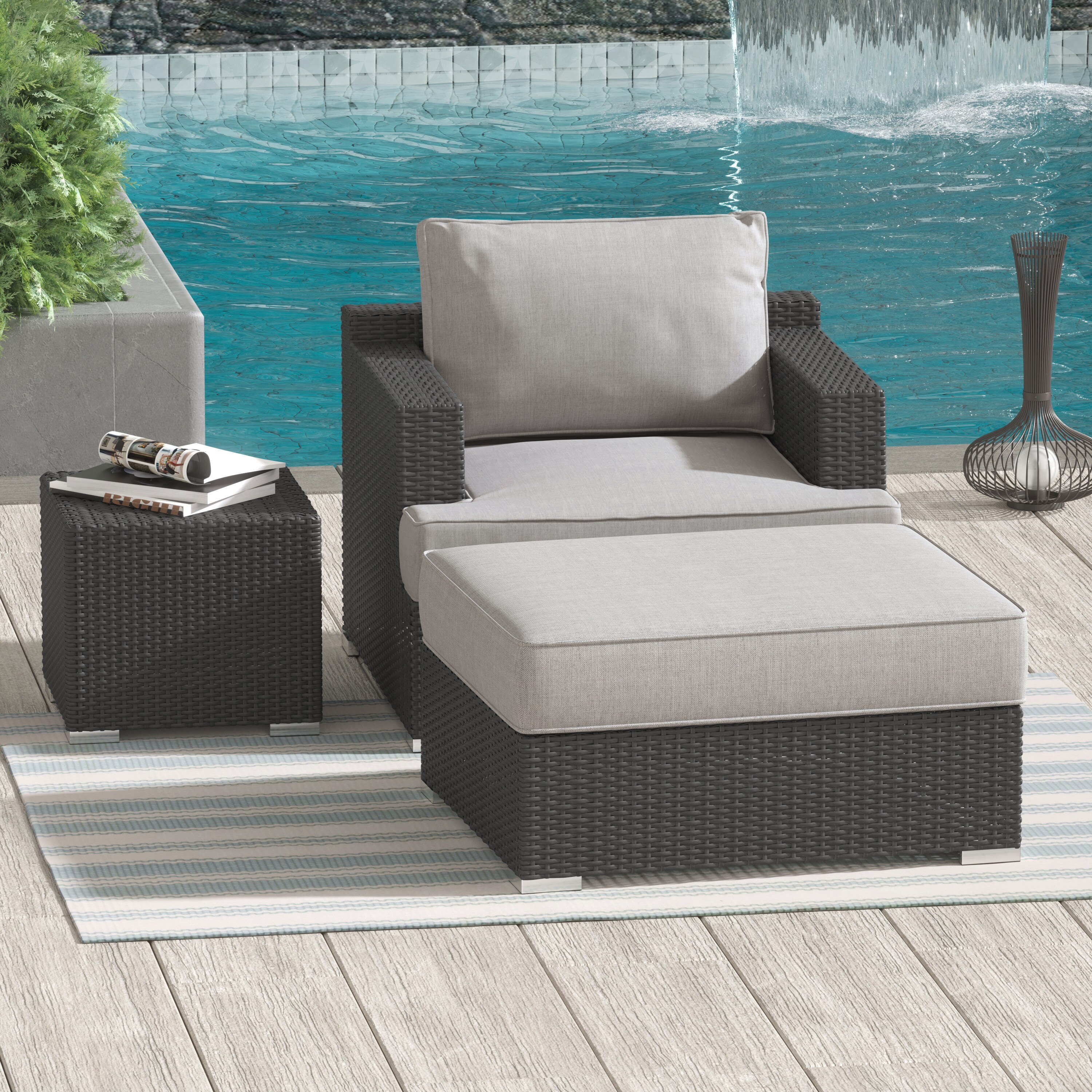 Niko chaise sales lounge