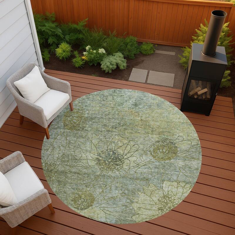 Machine Washable Indoor/ Outdoor Contemporary Floral Chantille Rug - Aloe - 8' x 8'