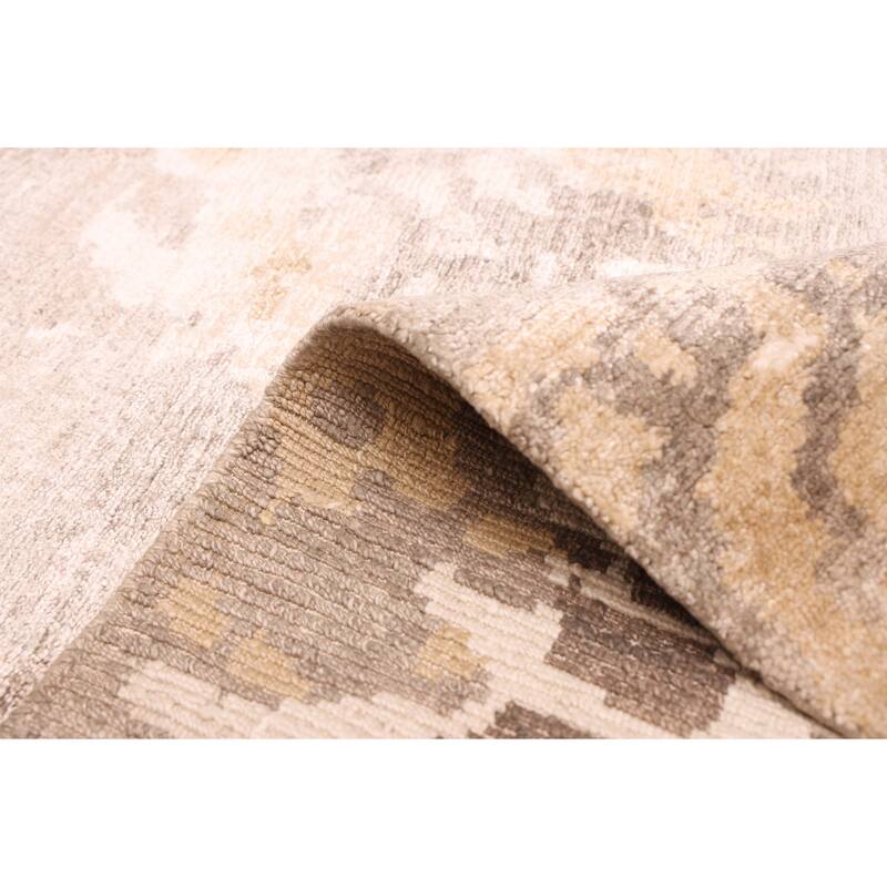 ECARPETGALLERY Hand-knotted Legacy Grey Silk Rug - 5'8 x 7'11