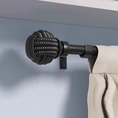 Adjustable Black Single Curtain Rod with Final Set for Window