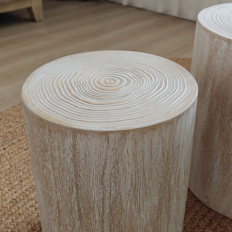 Set of 3 Rustic Wooden Coffee Tables with Distinctive Tree Ring Patterns - Perfect for Living Room