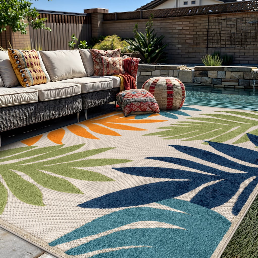 World Rug Gallery Indoor/Outdoor High-Low Textured Area Rug, Palm Easy-Clean Patio Rug