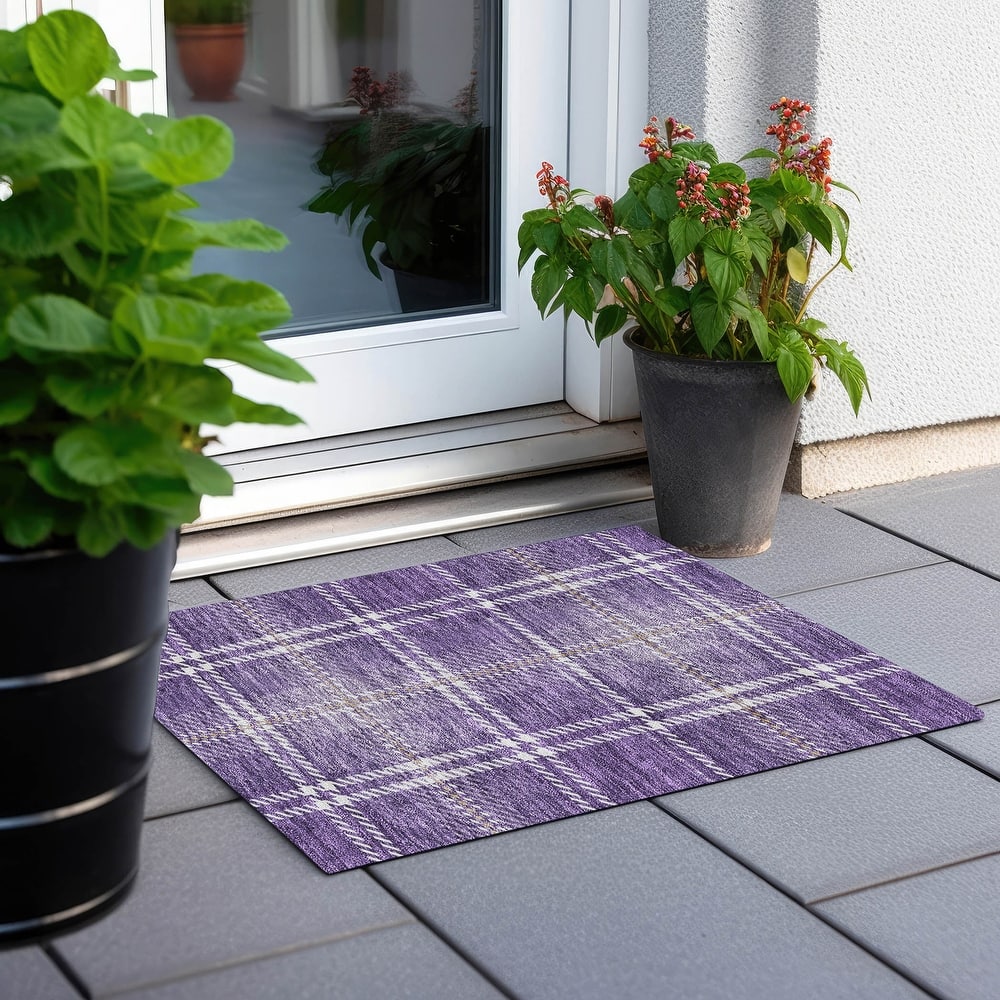 Machine Washable Indoor/ Outdoor Chantille Plaid Cozy Rug