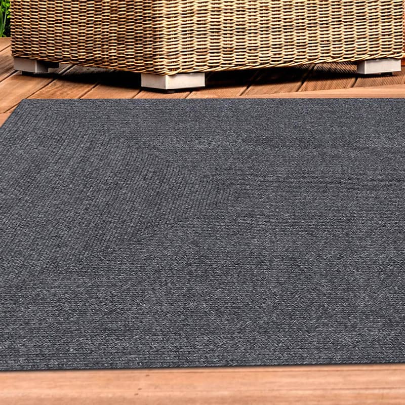 Superior Braided Reversible Indoor/Outdoor Area Rug