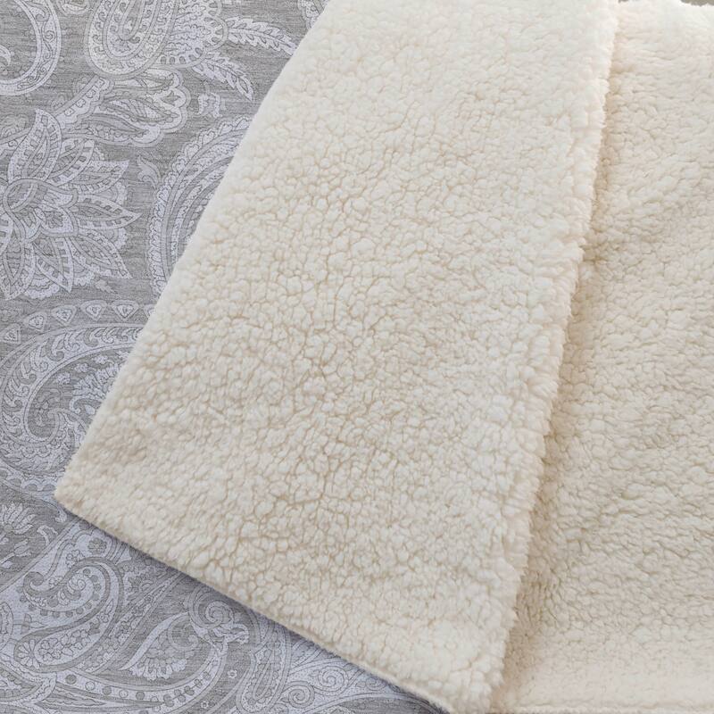 Premium Machine Washable Paisley Sherpa Throw Blanket