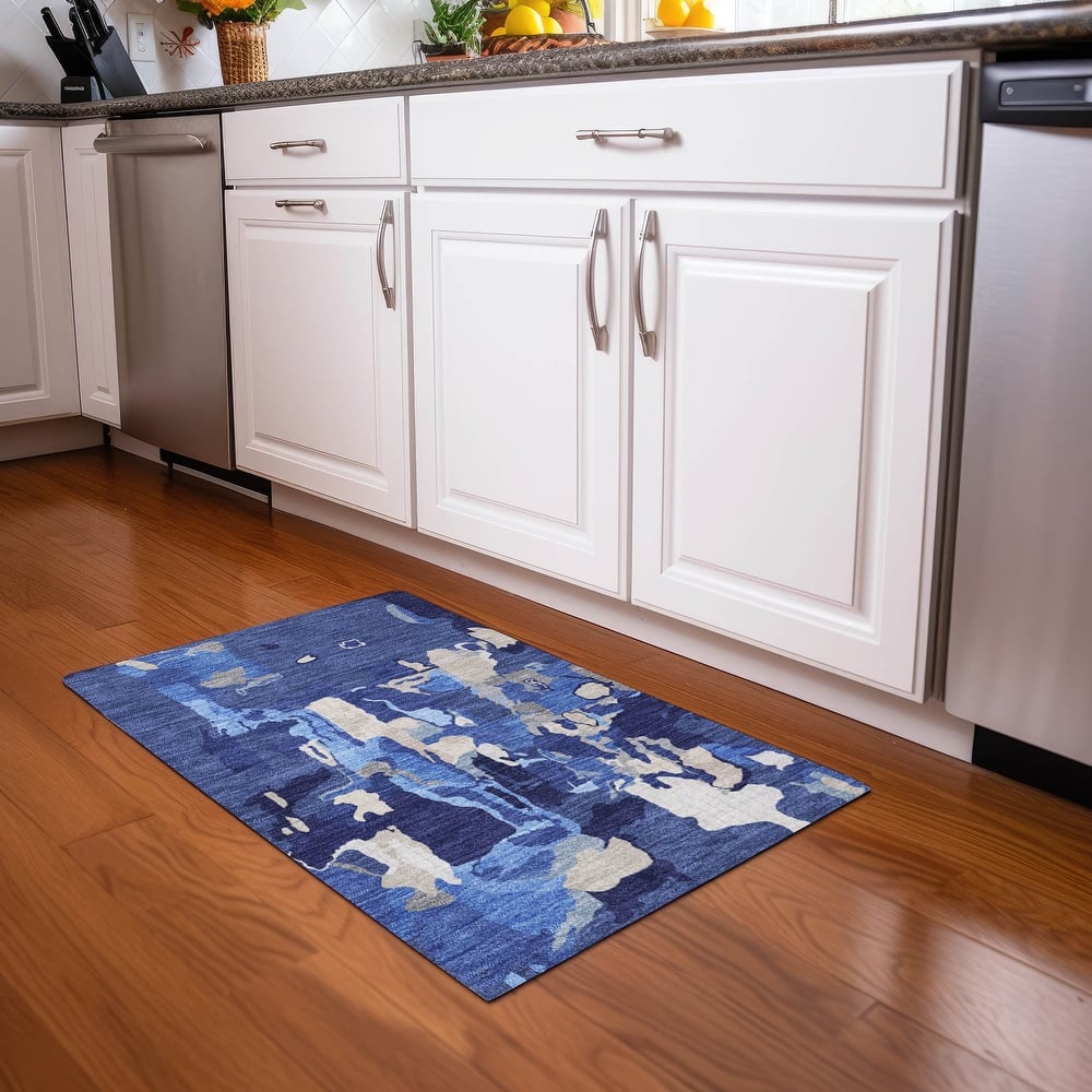 Machine Washable Indoor/ Outdoor Abstract Glam Chantille Rug