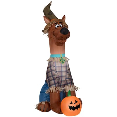 Airblown-Scooby as Scarecrow-SM-Warner Brothers