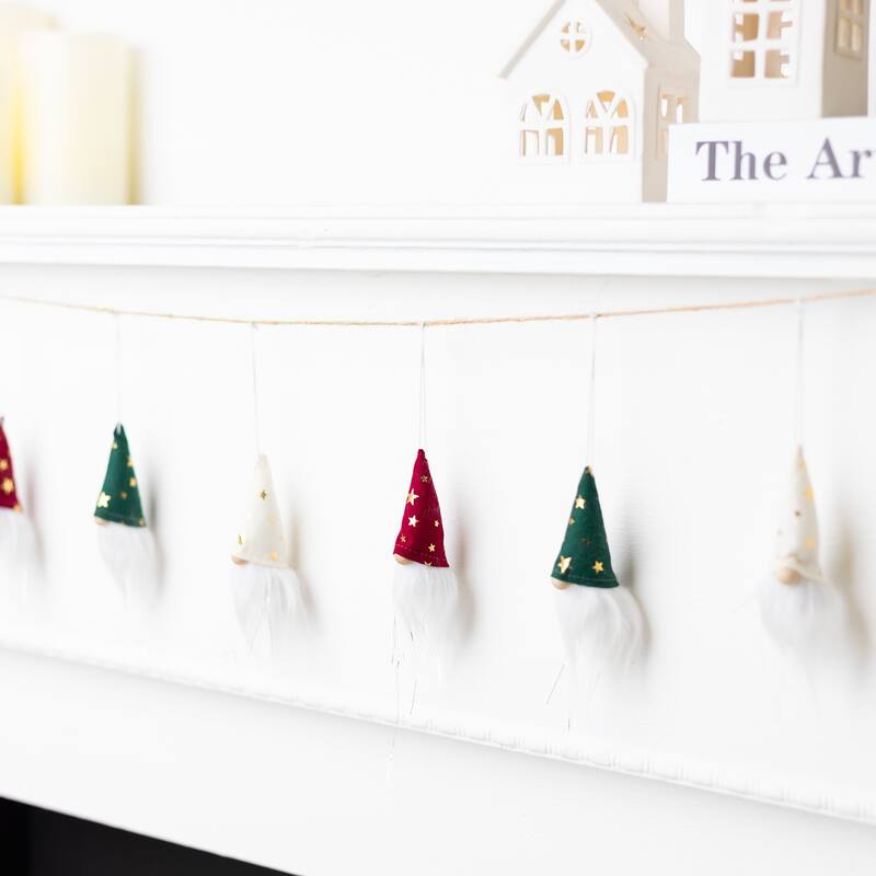 Mini Plush Gnomes in Star Hats Christmas Garland- 4.25'