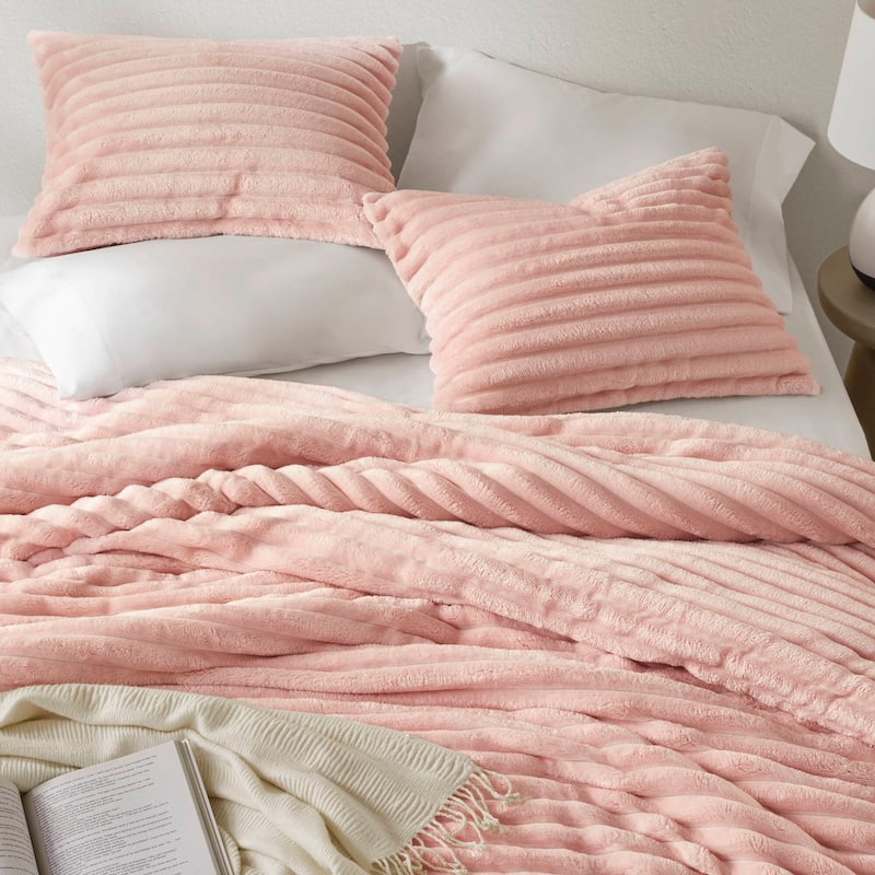 Chelsea Square Avril Fluffy Ribbed Plush Comforter Set