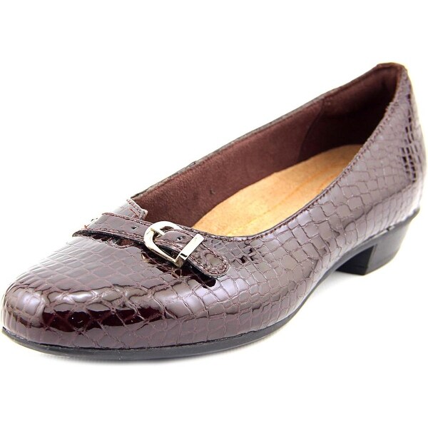 clarks caswell genoa