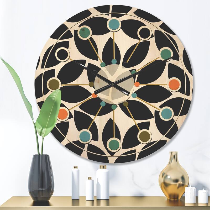 Designart 'Monochrome Geometric Pattern XII' Mid-Century Modern Wood Wall Clock - 23 In. Wide x 23 In. High