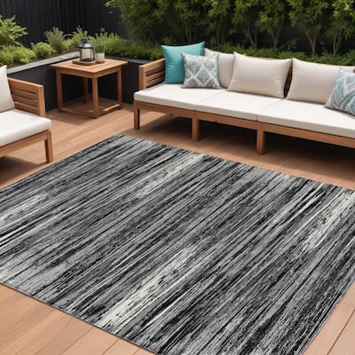 HomeRoots Striped Transitional Rectangle Outdoor Rug