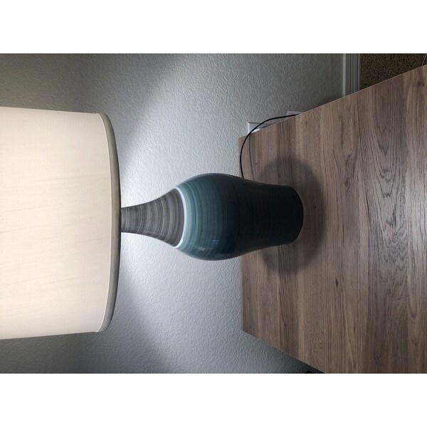 niobe table lamp