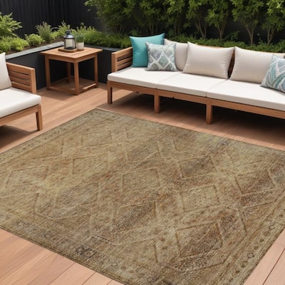 HomeRoots Geometric Transitional Rectangle Outdoor Rug