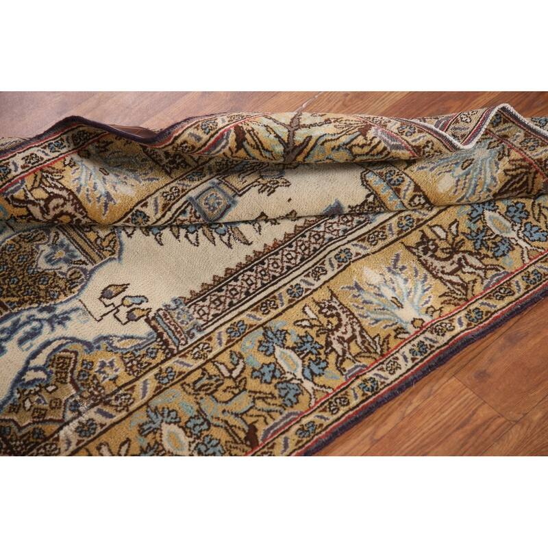Animal Pictorial Qum Persian Accent Rug Handmade Wool Carpet - 2'7" x 3'6"