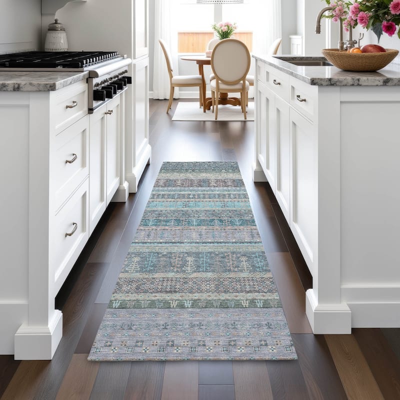 Machine Washable Indoor/Outdoor Global Kilim Chantille Rug