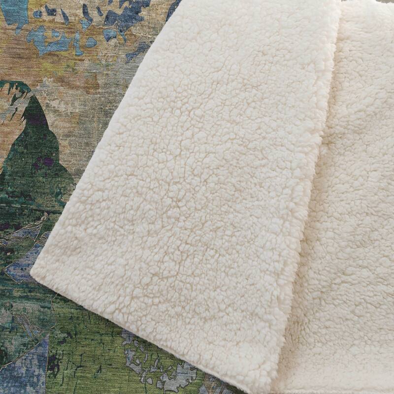 Premium Machine Washable Modern Floral Sherpa Throw Blanket