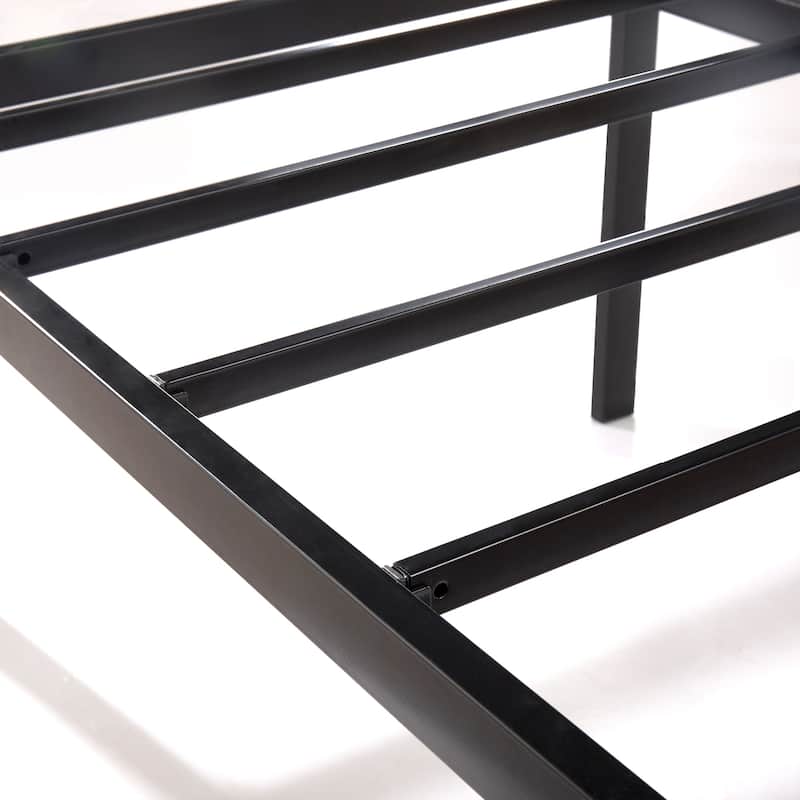 Metal 18-inch Platform Bed with Steel Slats By Crown Comfort
