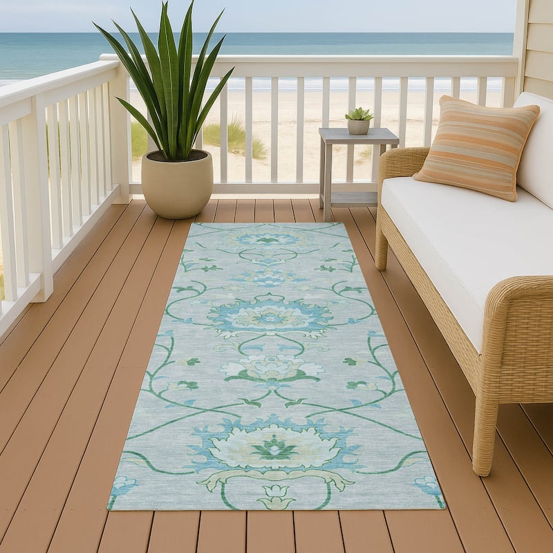 Machine Washable Indoor/ Outdoor Traditional Serena Chantille Rug - Mint - 2'3" x 7'6"