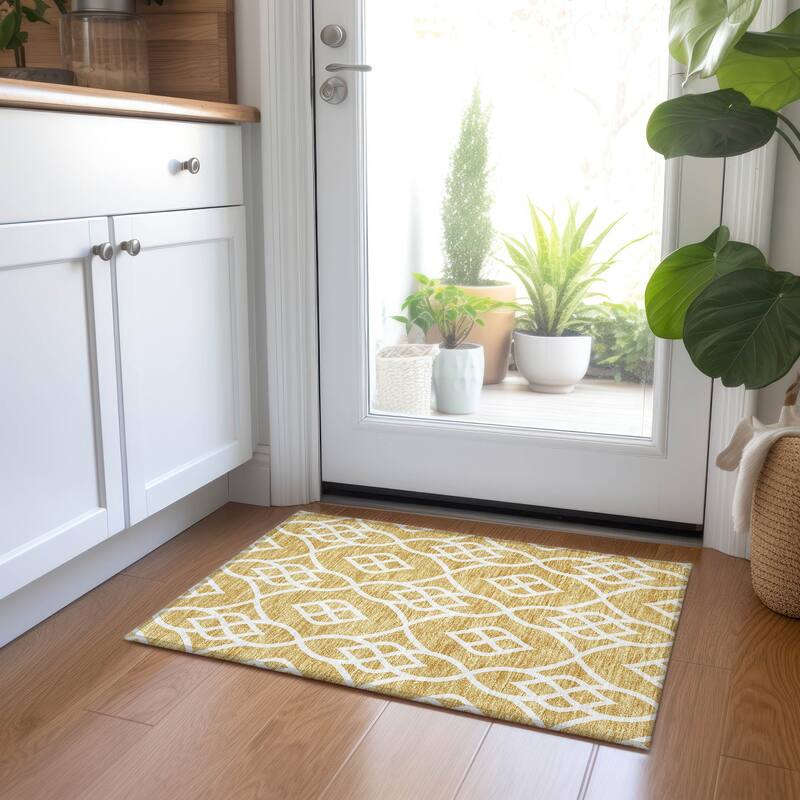 Machine Washable Indoor/ Outdoor Chantille Modern Trellis Rug