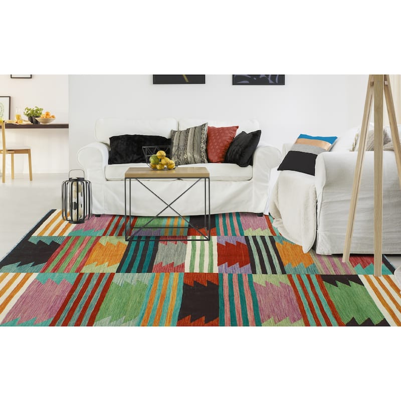 Modern Flatweave Irmak Green/Ivory Rug - 6'4" x 9'9"