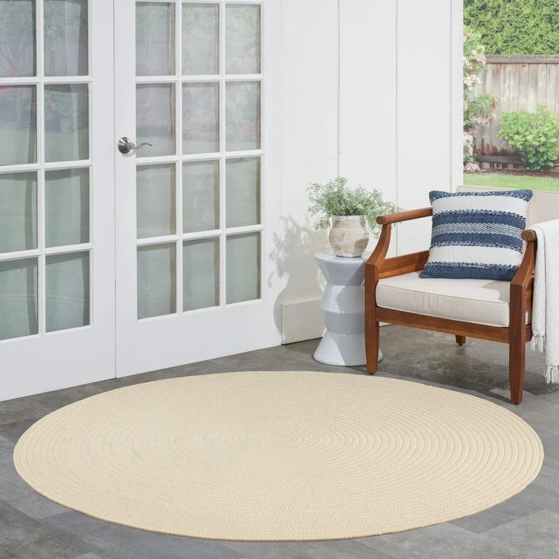 Superior Braided Reversible Indoor/Outdoor Area Rug - 6' Round - Cream