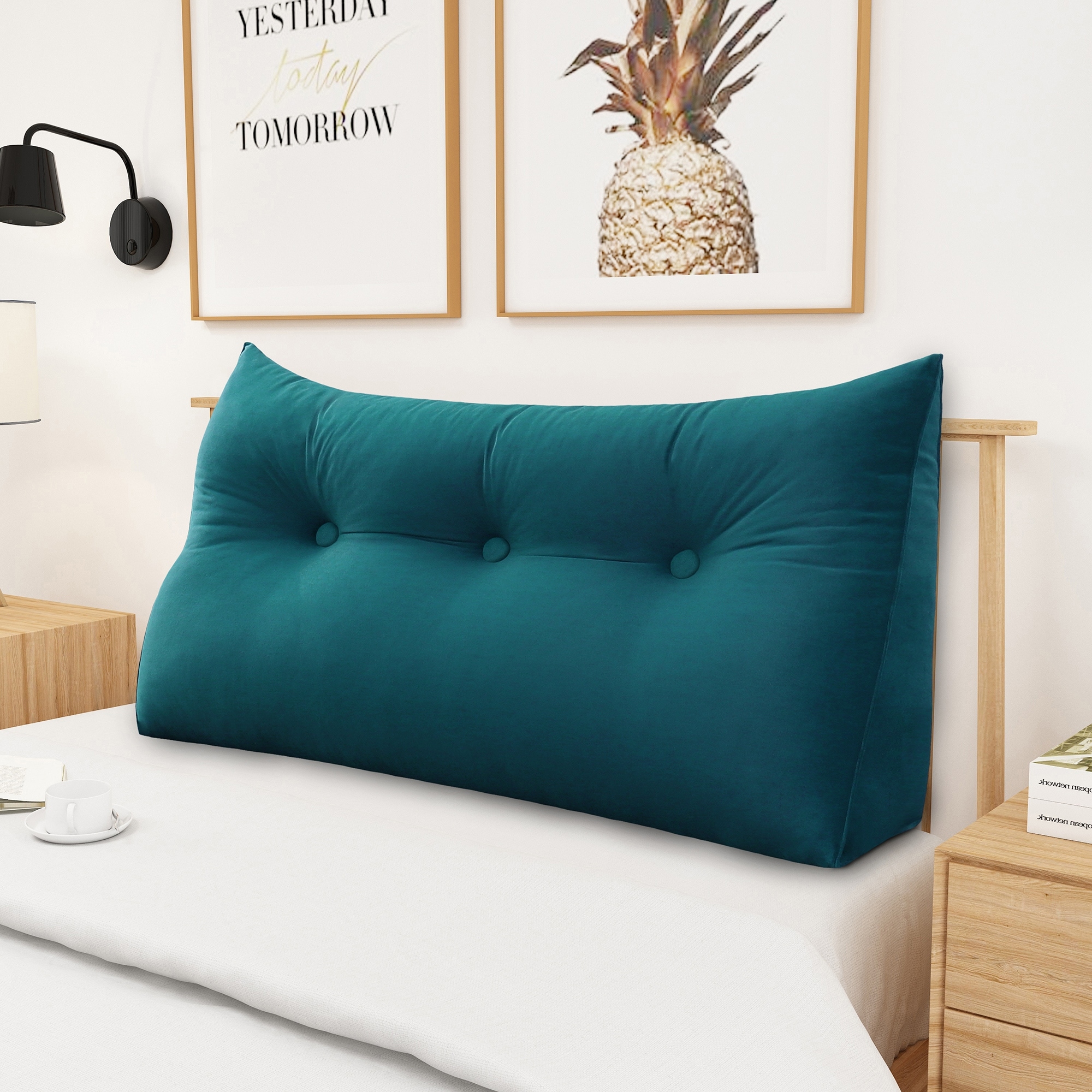 Bed wedge for reading shop