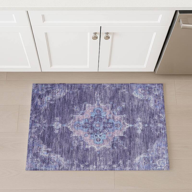 Machine Washable Indoor/ Outdoor Traditional Tabriz Chantille Rug
