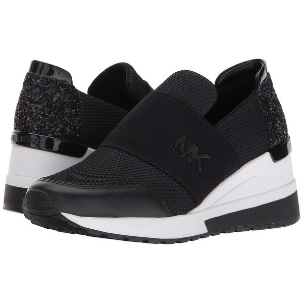 michael kors walking shoes