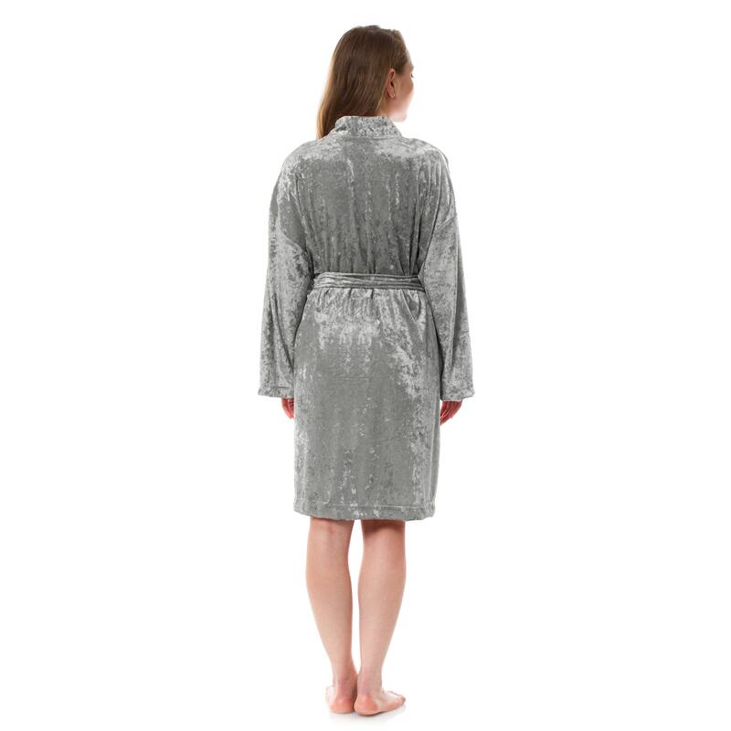 Leisureland Women's Luxurious Velvet Bathrobe