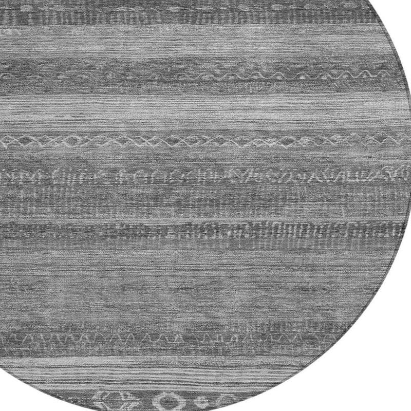 HomeRoots Aztec Transitional Rectangle Outdoor Rug