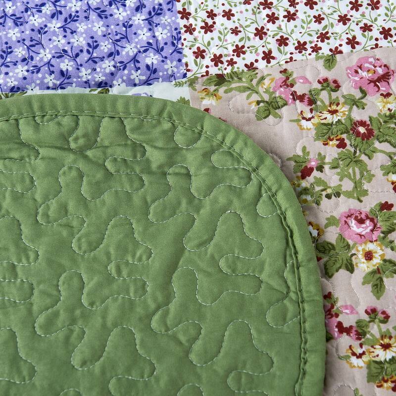 Serenta 8 Piece Quilted Patchwork Bedspread Set