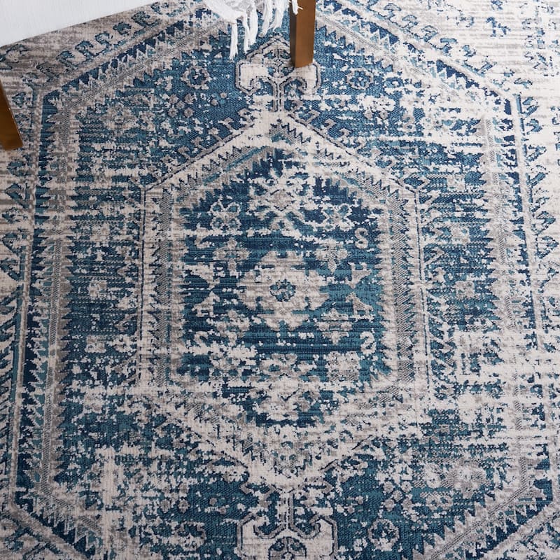 SAFAVIEH Madison Rochelle Vintage Rug
