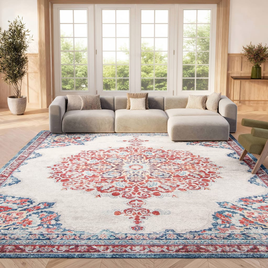 SAFAVIEH Brentwood Coralyne Traditional Oriental Rug