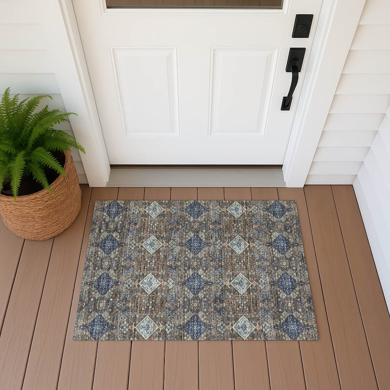 Machine Washable Indoor/ Outdoor Global Flory Chantille Rug - Chocolate - 1'8" x 2'6"