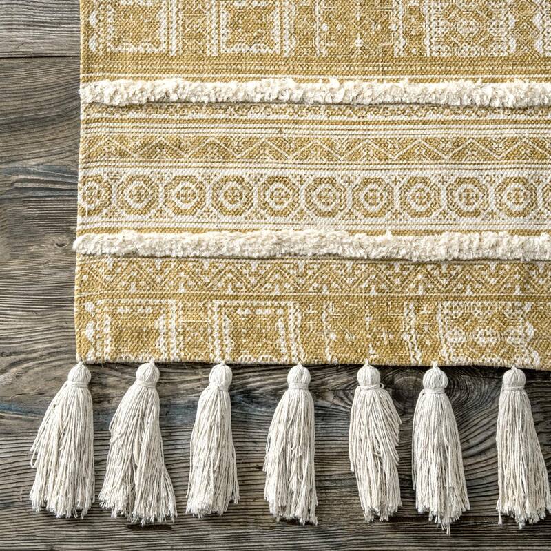 Nuloom Rasmus Greek Frieze Stripes Area Rug