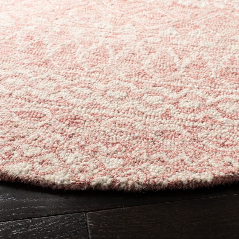 SAFAVIEH, Handmade Micro-Loop Fedosia Wool Rug