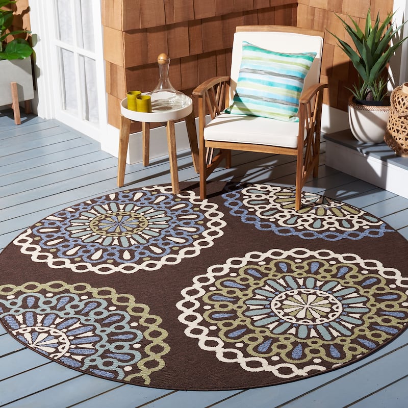 SAFAVIEH Veranda Elsi Geometric Medallion Indoor/Outdoor Area Rug - 5'3" Round - Chocolate/Blue