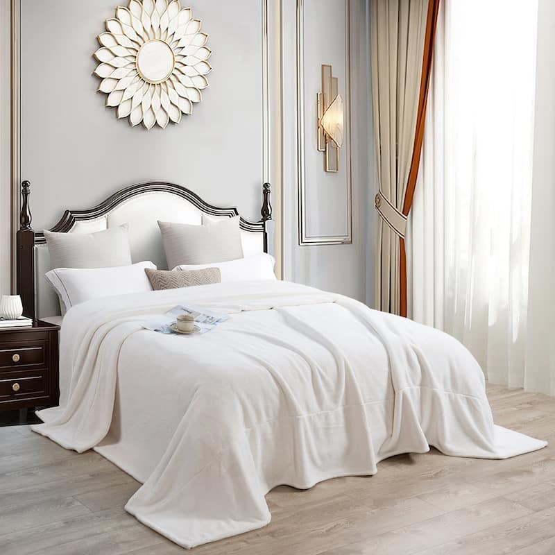 Home Soft Things Milk Flannel Blanket