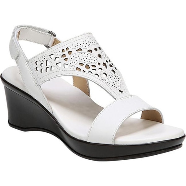 naturalizer veda wedge sandal